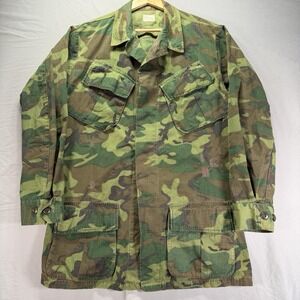 60s Vietnam Fatigue Rip Stop ERDL Jungle Camo USMC Jacket Slant Pocket 1960s